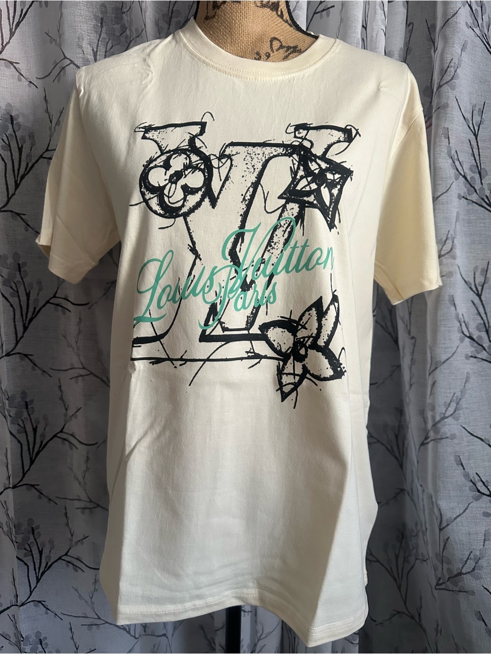 Fashion Inspired Item (CLOTHING)
